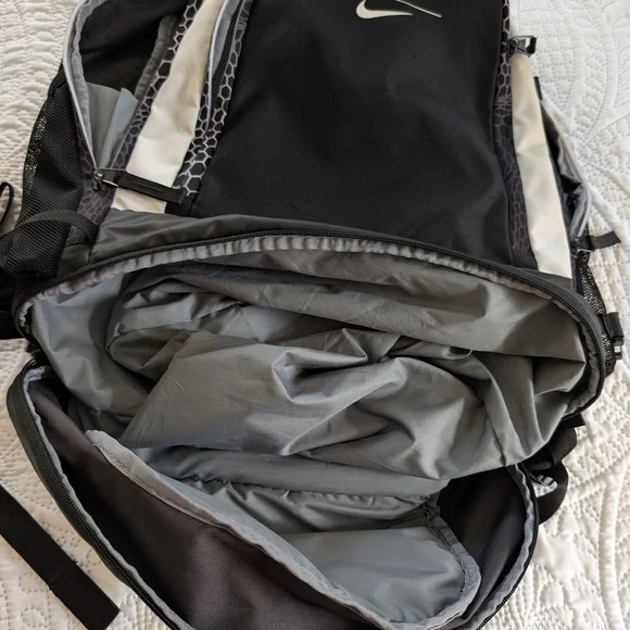 Baseball Bundle! Helmet, 2 Gloves, Back Pack - Picture 11 of 14